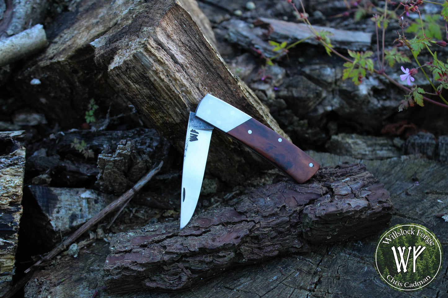 Hand-forged Folding Knife / Heavy Duty Slipjoint / 1084 Carbon Steel & English Yew Burl / UK Legal Pocket Knife