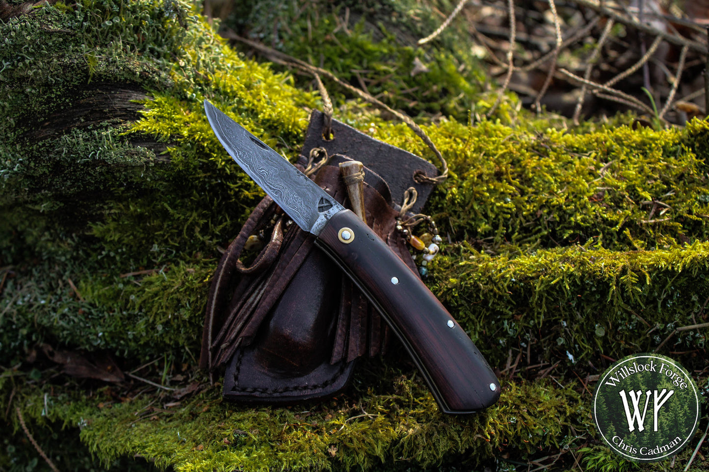 Hand-forged Slipjoint / UK Legal Folding Knife / Pattern-welded blade with Stabilized Bog Yew / UK Legal